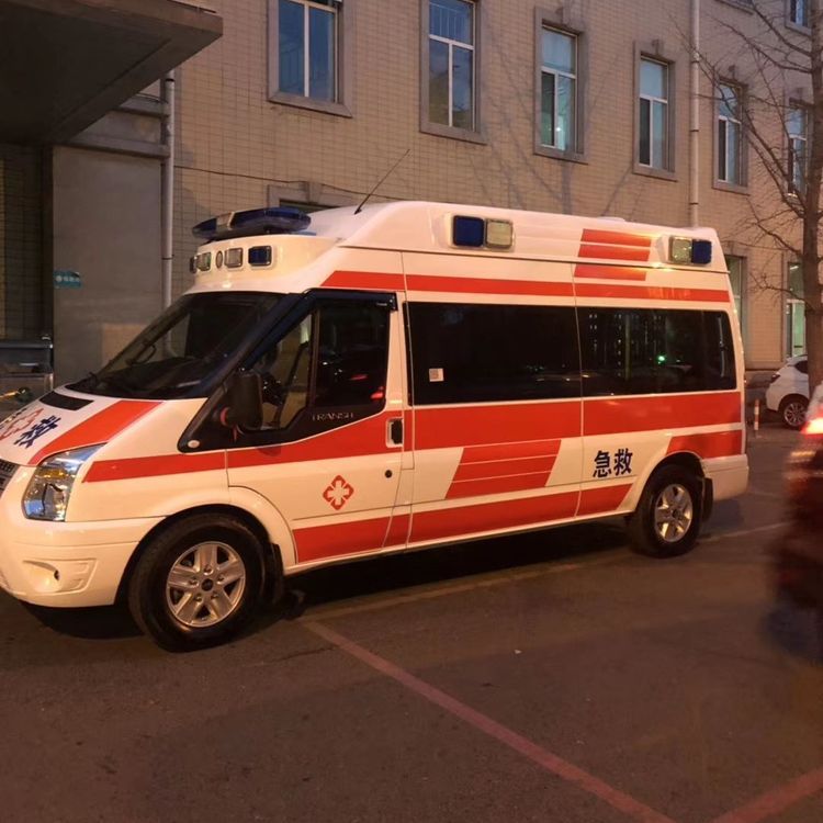 金寨夜间租赁救护车护送病人转院：安全转运的 8 大核心注意事项